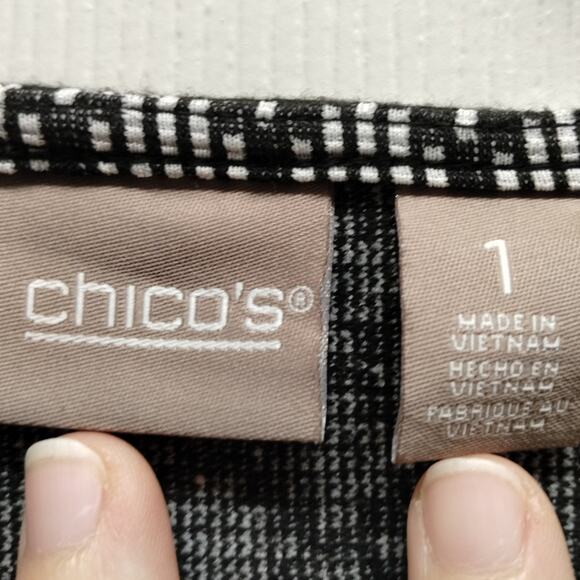 Chico's Size Medium (1) Black White Geometric Fringe Trim Dolman Sleeve Top - Picture 7 of 8